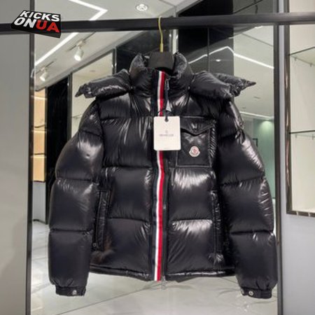 Moncler Montbeliard Short Down Jacket Black