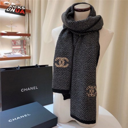 chanel 100% cashmere scarf