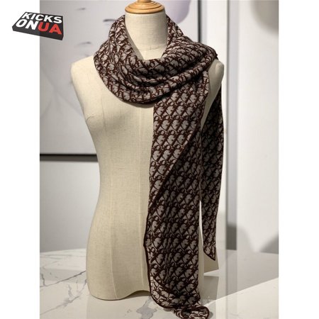 Dior cashmere shawl red wine