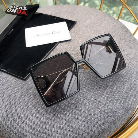 Dior pariairs sunglasses