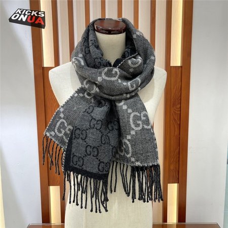 gucci GG fringed knit scarf