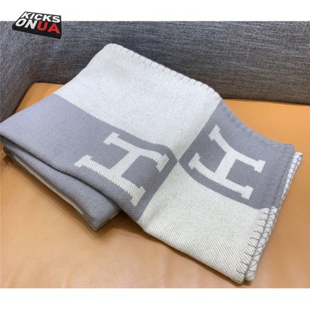 hermes blanket