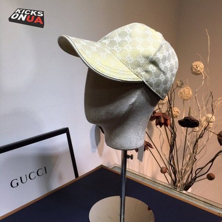 Gucci Cowhide leather adjustment strap hats