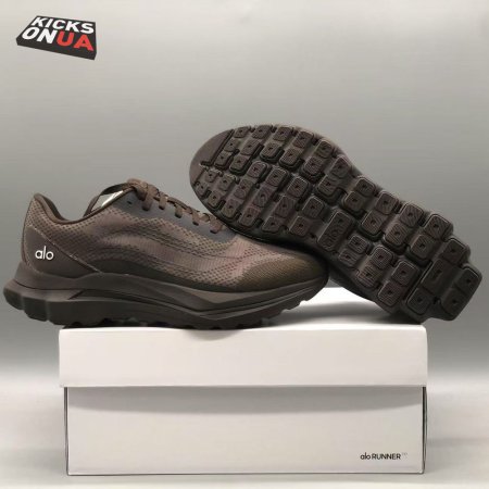 Alo Yoga Runner Brown